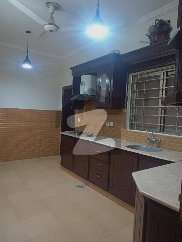 35*70 Upper Portion Available For Rent In G-13 35*70 Upper Portion Available For Rent In G-13