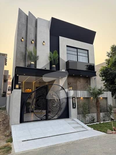 MODERN Design 5 Marla Classical House Near Park