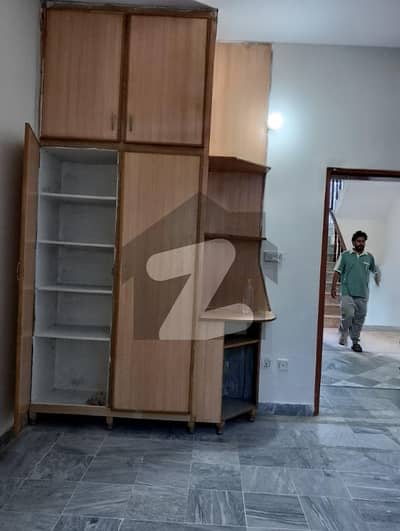 4 Marla Double Story House For Rent