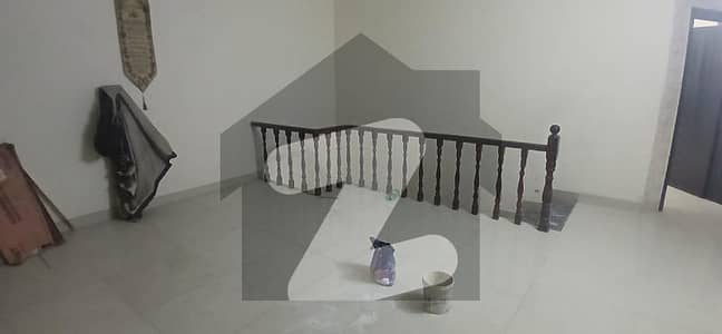 01 KANAL DESIGNER LUXURY UPPER PORTION AVAILABLE FOR RENT