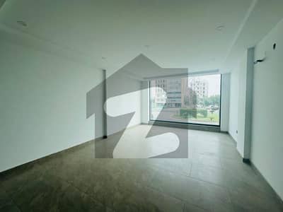 بحریہ ٹاؤن سیکٹر سی بحریہ ٹاؤن,لاہور میں 1 کمرے کا 2 مرلہ دکان 22.0 ہزار میں کرایہ پر دستیاب ہے۔