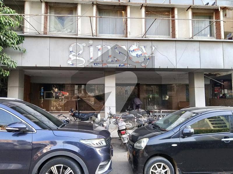 COMMERCIAL SPACE FOR RENT BLCOK 9