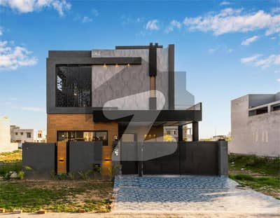 ڈی ایچ اے فیز 7 ڈیفنس (ڈی ایچ اے),لاہور میں 4 کمروں کا 10 مرلہ مکان 3.5 کروڑ میں برائے فروخت۔ ڈی ایچ اے فیز 7 ڈیفنس (ڈی ایچ اے),لاہور میں 4 کمروں کا 10 مرلہ مکان 3.5 کروڑ میں برائے فروخت۔