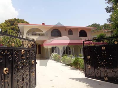 ای ۔ 7 اسلام آباد میں 5 کمروں کا 1 کنال مکان 11.0 لاکھ میں کرایہ پر دستیاب ہے۔