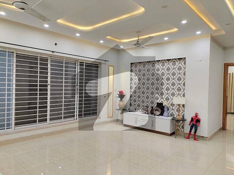 BEAUTIFUL FLAT FOR RENT BEAUTIFUL FLAT FOR RENT