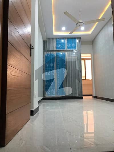 Flat For Rent G-10 Markaz