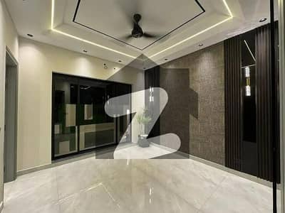 10 Marla Used House For Sale In Block DD Sector D Bahria Town Lahore 10 Marla Used House For Sale In Block DD Sector D Bahria Town Lahore