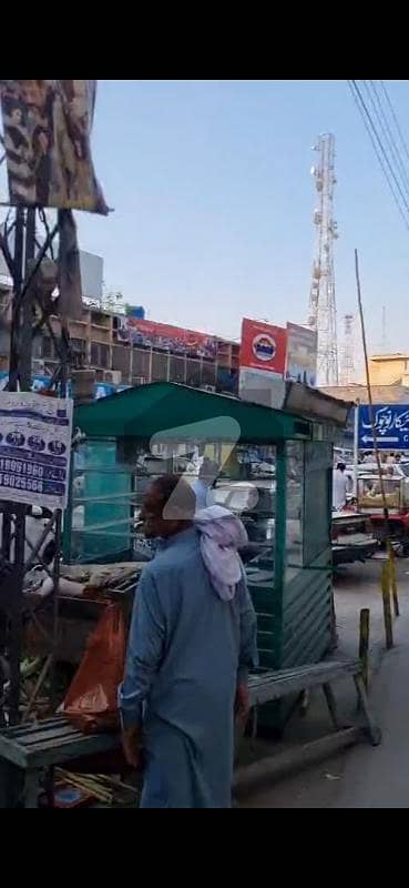 خیبربازار پشاور میں 2 مرلہ دکان 2.3 کروڑ میں برائے فروخت۔