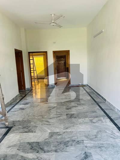 Ground floor for Rent