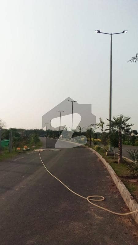 انڈیگو کنٹری فارمز منہالاروڈ,لاہور میں 1 کنال فارم ہاؤس 80.0 لاکھ میں برائے فروخت۔ انڈیگو کنٹری فارمز منہالاروڈ,لاہور میں 1 کنال فارم ہاؤس 80.0 لاکھ میں برائے فروخت۔