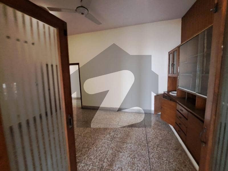 جی ۔ 9/1 جی ۔ 9,اسلام آباد میں 3 کمروں کا 14 مرلہ بالائی پورشن 1.2 لاکھ میں کرایہ پر دستیاب ہے۔ جی ۔ 9/1 جی ۔ 9,اسلام آباد میں 3 کمروں کا 14 مرلہ بالائی پورشن 1.2 لاکھ میں کرایہ پر دستیاب ہے۔