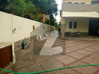 ڈی ایچ اے فیز 6 ڈی ایچ اے ڈیفینس,کراچی میں 7 کمروں کا 2 کنال مکان 7.0 لاکھ میں کرایہ پر دستیاب ہے۔