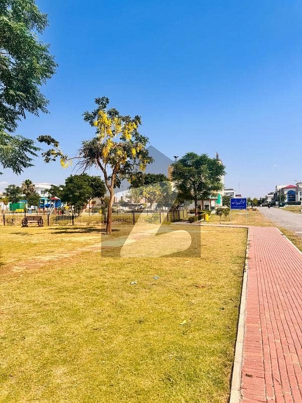 14 Marla ( 40*80 )Plot For Sale in F-17 Islamabad
