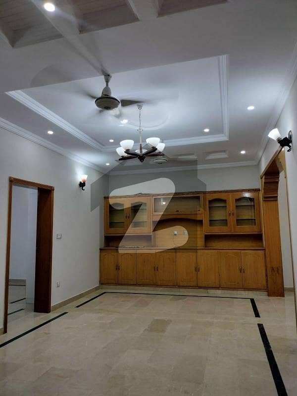 30x60 ground floor for Rent in G13 30x60 ground floor for Rent in G13