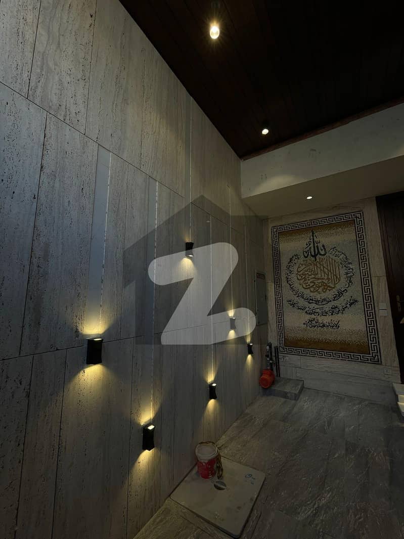 ڈی ایچ اے فیز 8 ڈی ایچ اے ڈیفینس,کراچی میں 6 کمروں کا 6 مرلہ مکان 9.0 کروڑ میں برائے فروخت۔ ڈی ایچ اے فیز 8 ڈی ایچ اے ڈیفینس,کراچی میں 6 کمروں کا 6 مرلہ مکان 9.0 کروڑ میں برائے فروخت۔