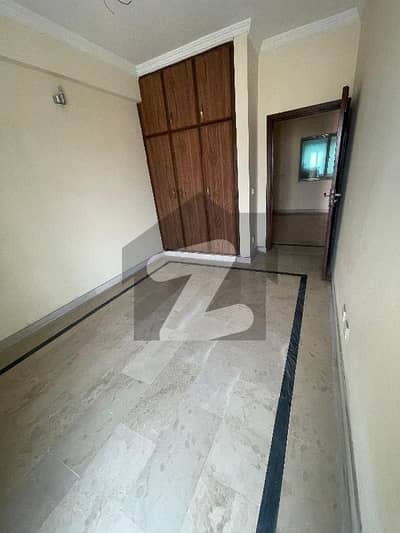 ایف ۔ 17 اسلام آباد میں 1 کمرے کا 2 مرلہ فلیٹ 18.0 ہزار میں کرایہ پر دستیاب ہے۔