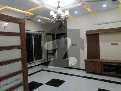 جی ۔ 13/2 جی ۔ 13,اسلام آباد میں 5 کمروں کا 7 مرلہ مکان 1.65 لاکھ میں کرایہ پر دستیاب ہے۔