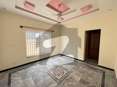 فیصل ہلز ۔ ایگزیکٹو بلاک فیصل ہلز,اسلام آباد میں 2 کمروں کا 14 مرلہ زیریں پورشن 45.0 ہزار میں کرایہ پر دستیاب ہے۔