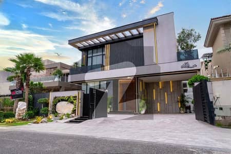 1 Kanal Top Quality Build Luxurious Beautiful Modern Design Villa With Basement For Sale In DHA Lahore Phase 7 Prime Location