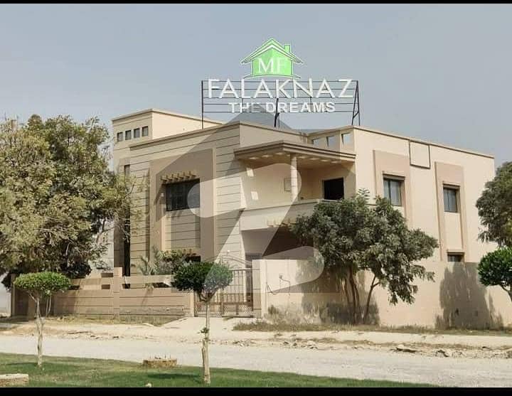 westopen 213 sq yard plot