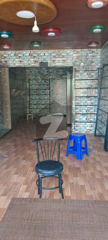 SHOP FOR RENT MAIN BOULEVARD