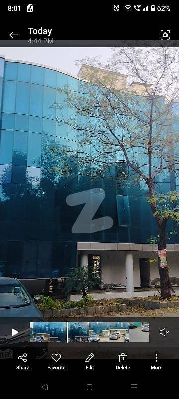 Beautiful plaza for rent in f7 markaz