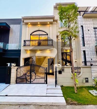 Parkside Corner Residency At With Extra Land easy approach through main road near dolmen mall