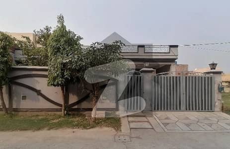 مرغزار آفیسرز کالونی لاہور میں 3 کمروں کا 1 کنال مکان 4.45 کروڑ میں برائے فروخت۔ مرغزار آفیسرز کالونی لاہور میں 3 کمروں کا 1 کنال مکان 4.45 کروڑ میں برائے فروخت۔