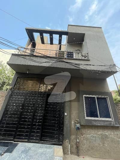 شالیمار ٹاؤن کاہنہ فیروزپور روڈ,لاہور میں 2 کمروں کا 3 مرلہ مکان 90.0 لاکھ میں برائے فروخت۔