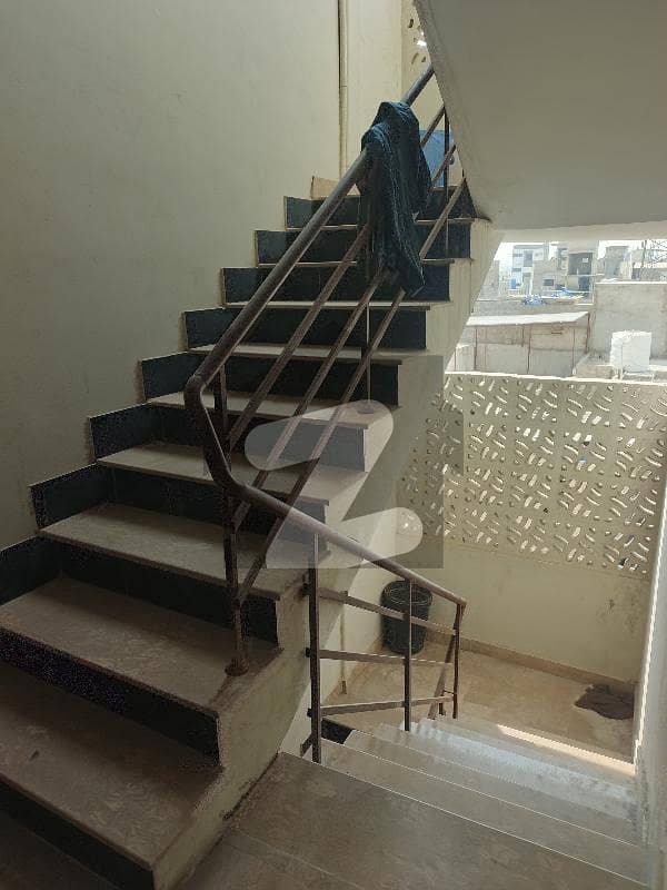 شاہراہِ فیصل کراچی میں 1 کمرے کا 1 مرلہ فلیٹ 22.0 ہزار میں کرایہ پر دستیاب ہے۔