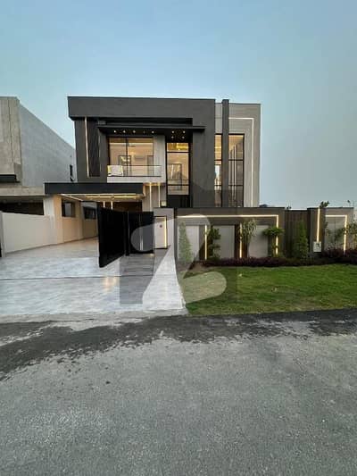 ڈی ایچ اے فیز 7 ڈیفنس (ڈی ایچ اے),لاہور میں 5 کمروں کا 1 کنال مکان 2.9 لاکھ میں کرایہ پر دستیاب ہے۔ ڈی ایچ اے فیز 7 ڈیفنس (ڈی ایچ اے),لاہور میں 5 کمروں کا 1 کنال مکان 2.9 لاکھ میں کرایہ پر دستیاب ہے۔