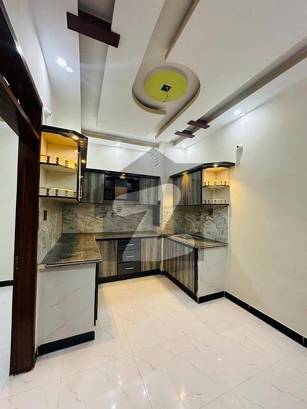 60 Square Yards Flat Available For Sale