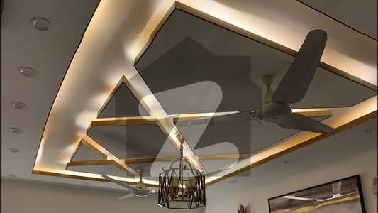 یونیورسٹی روڈ کراچی میں 4 کمروں کا 6 مرلہ مکان 70.0 ہزار میں کرایہ پر دستیاب ہے۔