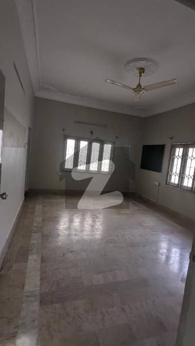 فیڈرل بی ایریا ۔ بلاک 6 فیڈرل بی ایریا,کراچی میں 1 کنال علاوہ 7.5 لاکھ میں کرایہ پر دستیاب ہے۔ فیڈرل بی ایریا ۔ بلاک 6 فیڈرل بی ایریا,کراچی میں 1 کنال علاوہ 7.5 لاکھ میں کرایہ پر دستیاب ہے۔