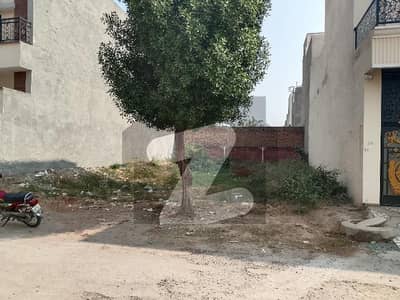7.2 Marla Plot Near Park and Market Royal Palm City Near Macdonald Sahiwal