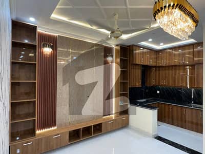 الکبیر ٹاؤن - فیز 2 الکبیر ٹاؤن,رائیونڈ روڈ,لاہور میں 4 کمروں کا 5 مرلہ مکان 2.3 کروڑ میں برائے فروخت۔ الکبیر ٹاؤن - فیز 2 الکبیر ٹاؤن,رائیونڈ روڈ,لاہور میں 4 کمروں کا 5 مرلہ مکان 2.3 کروڑ میں برائے فروخت۔