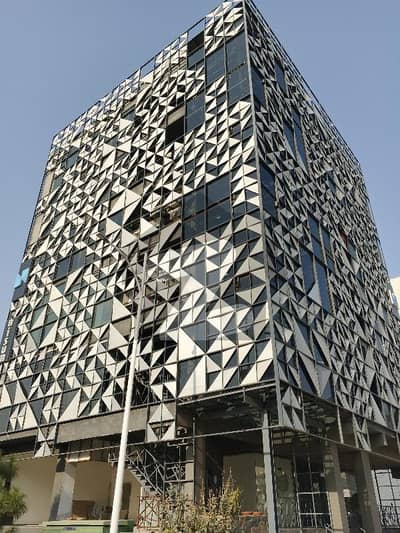 گلبرگ بزنس اسکوائر گلبرگ,اسلام آباد میں 4 مرلہ دکان 7.0 کروڑ میں برائے فروخت۔