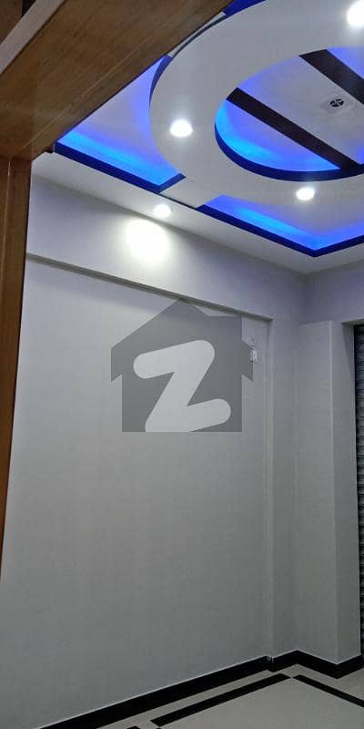 Bank Loan Applicable Leased 2 Bed D/D 1st Floor Flat For Sale At Pilibhit Society Town Sector 18A Scheme 33 Khi.