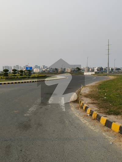 ڈی ایچ اے فیز9 پریزم - بلاک ڈی ڈی ایچ اے فیز9 پریزم,ڈی ایچ اے ڈیفینس,لاہور میں 4 کنال رہائشی پلاٹ 16.7 کروڑ میں برائے فروخت۔ ڈی ایچ اے فیز9 پریزم - بلاک ڈی ڈی ایچ اے فیز9 پریزم,ڈی ایچ اے ڈیفینس,لاہور میں 4 کنال رہائشی پلاٹ 16.7 کروڑ میں برائے فروخت۔