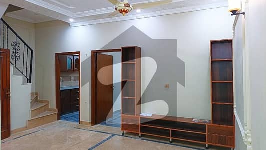 جوہر ٹاؤن فیز 2 - بلاک کیو جوہر ٹاؤن فیز 2,جوہر ٹاؤن,لاہور میں 3 کمروں کا 4 مرلہ مکان 1.85 کروڑ میں برائے فروخت۔ جوہر ٹاؤن فیز 2 - بلاک کیو جوہر ٹاؤن فیز 2,جوہر ٹاؤن,لاہور میں 3 کمروں کا 4 مرلہ مکان 1.85 کروڑ میں برائے فروخت۔