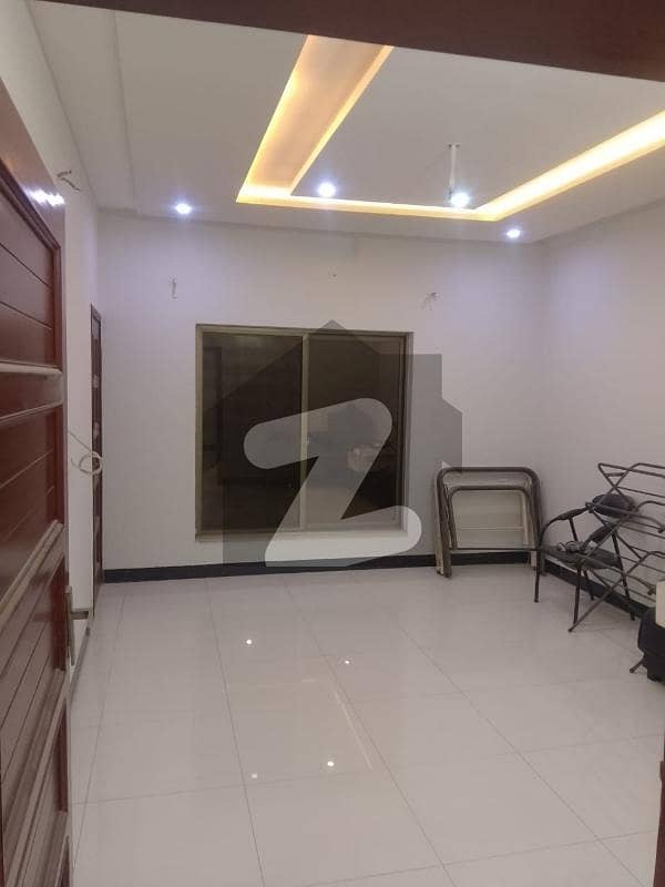 ایڈن ویلی فیصل آباد میں 4 کمروں کا 5 مرلہ مکان 1.85 کروڑ میں برائے فروخت۔