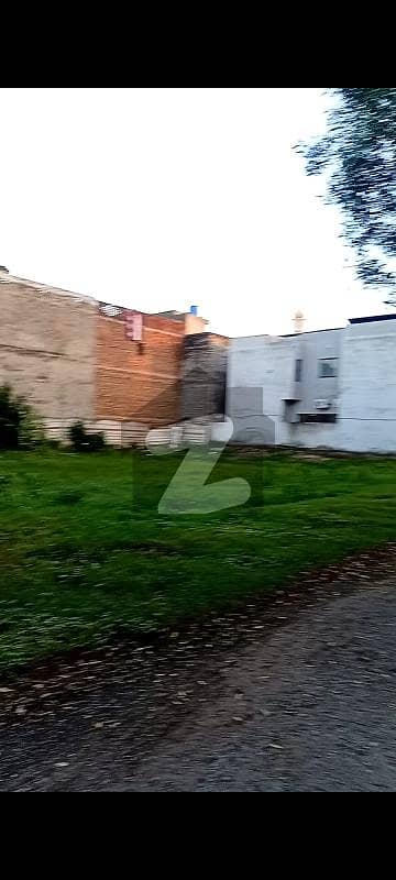 ڈی ایچ اے فیز 6 ڈیفنس (ڈی ایچ اے),لاہور میں 1 کنال رہائشی پلاٹ 3.85 کروڑ میں برائے فروخت۔