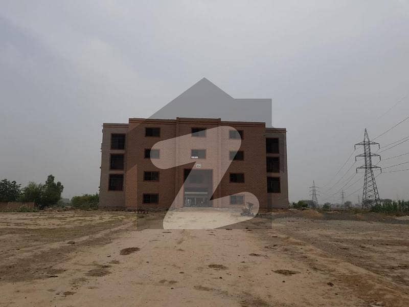 لاہور بائی پاس لاہور میں 35 کنال عمارت 10.0 لاکھ میں کرایہ پر دستیاب ہے۔