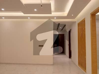 Gulistan Johar Block 2 240gaz Park Facing House For Sale