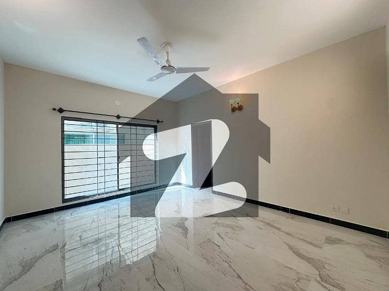 A House Of 300 Square Yards In Karachi