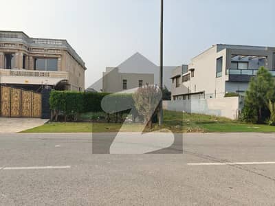 ڈی ایچ اے فیز 6 - بلاک جی فیز 6,ڈیفنس (ڈی ایچ اے),لاہور میں 1 کنال رہائشی پلاٹ 7.1 کروڑ میں برائے فروخت۔ ڈی ایچ اے فیز 6 - بلاک جی فیز 6,ڈیفنس (ڈی ایچ اے),لاہور میں 1 کنال رہائشی پلاٹ 7.1 کروڑ میں برائے فروخت۔