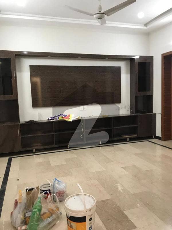 BEAUTIFUL LOCATION UPPER PORTION FOR RENT BEAUTIFUL LOCATION UPPER PORTION FOR RENT