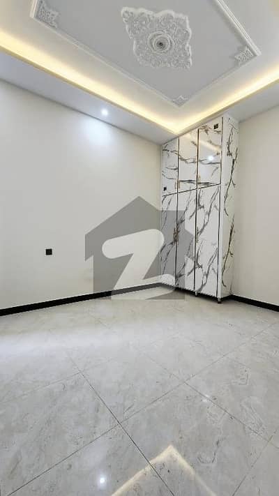 3.5 frish house available for rent gated colony