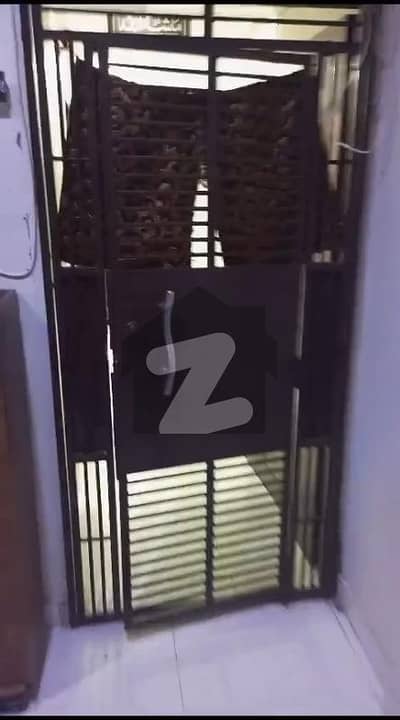 ناظم آباد 2 ناظم آباد,کراچی میں 2 کمروں کا 5 مرلہ فلیٹ 75.0 لاکھ میں برائے فروخت۔