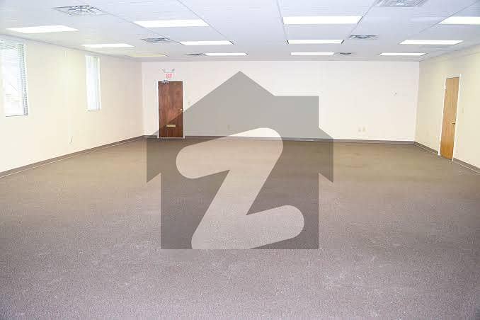 1000 SQ. FT Office For Rent Gulberg